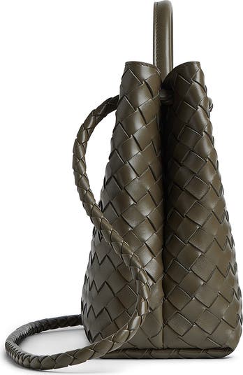 ショルダーバッグ・ポシェット BOTTEGA VENETA MEDIUM ANDIAMO Bottega Veneta Medium Andiamo Leather Shoulder Bag