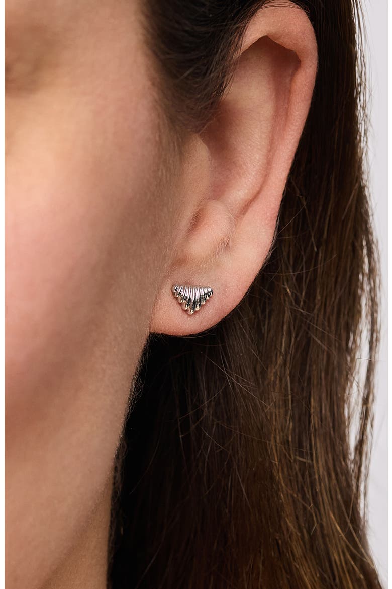 14k Gold Fluted Chevron Stud Earrings, Alternate, color, 14KW