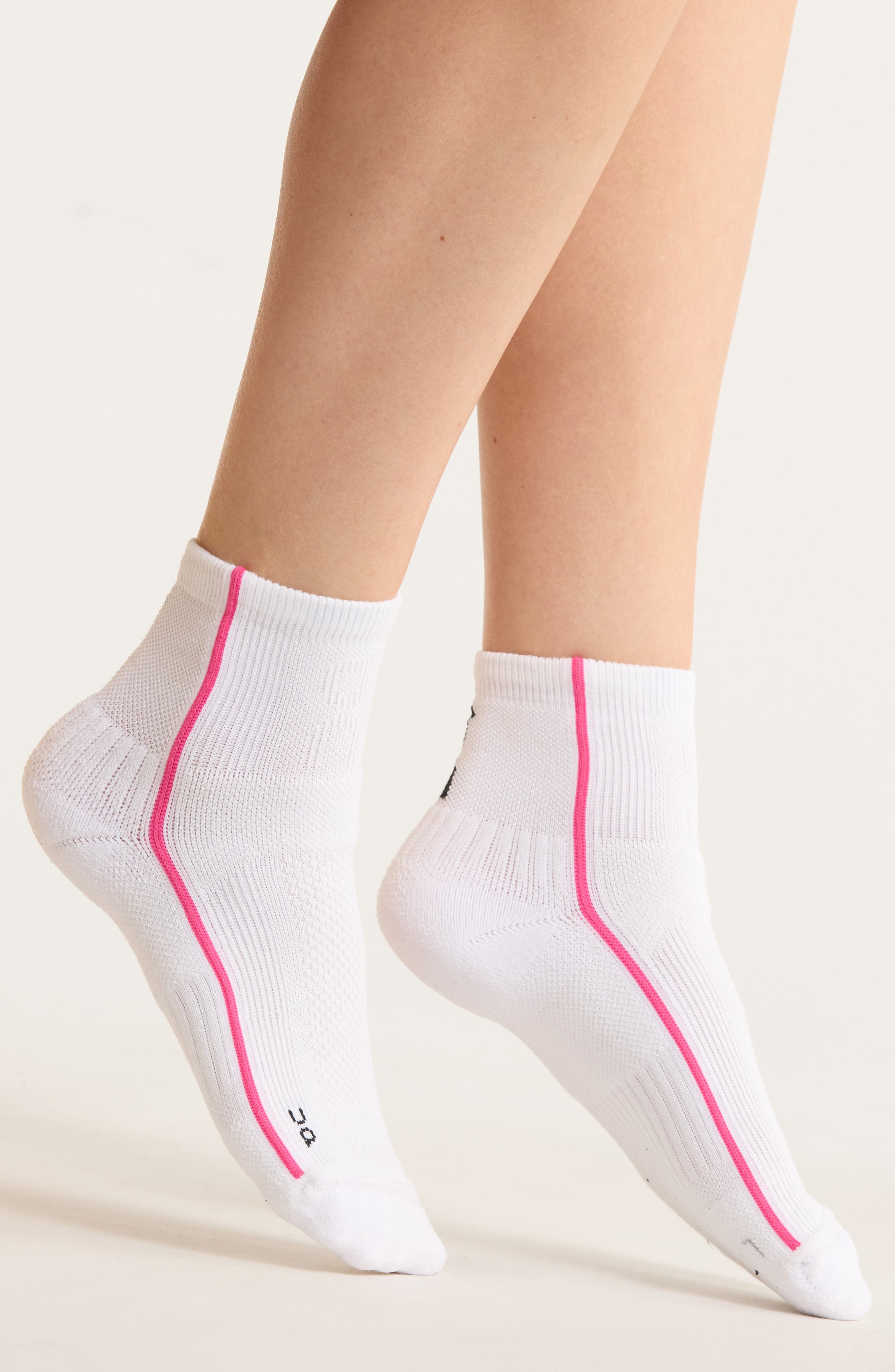 selected WHITE/ PINK