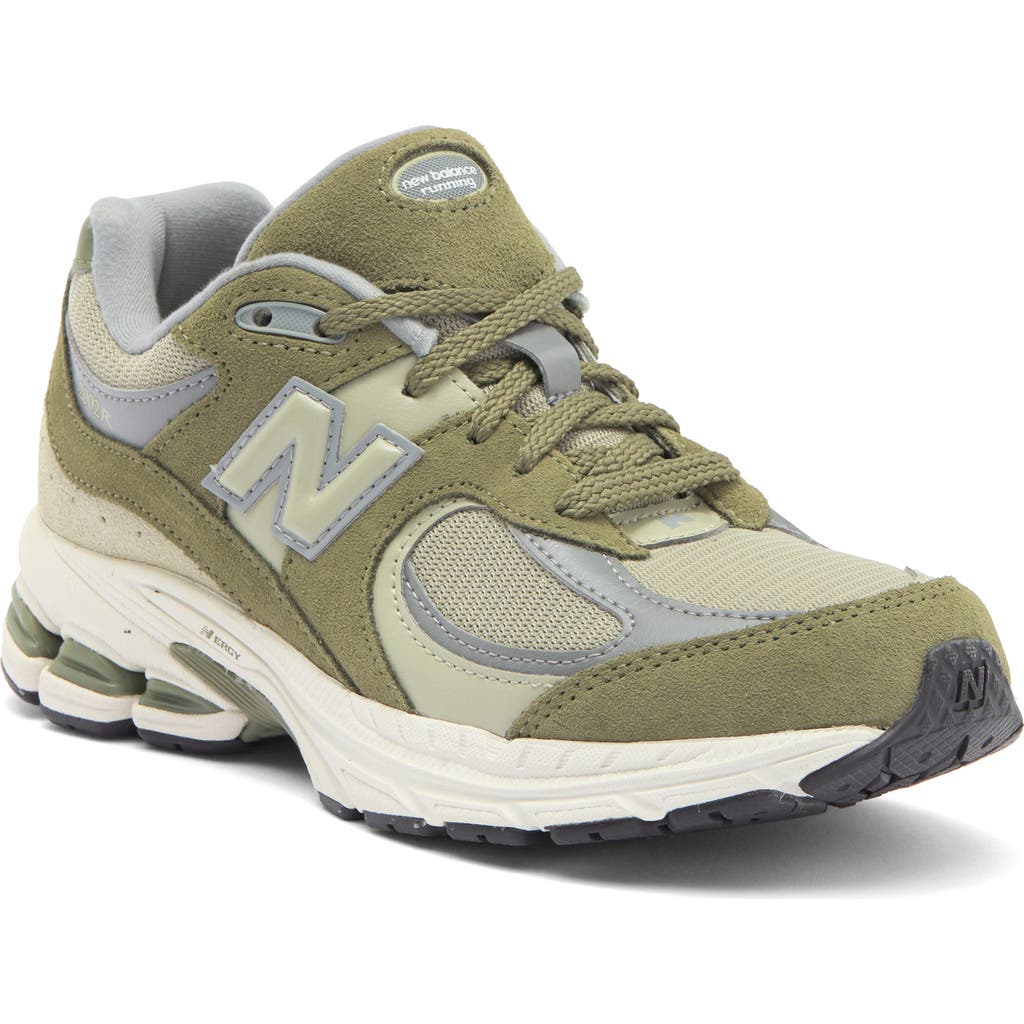 New Balance Kids' 2002r Sneaker
