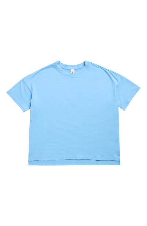 Deluxe Textured High Low Activewear T-Shirt