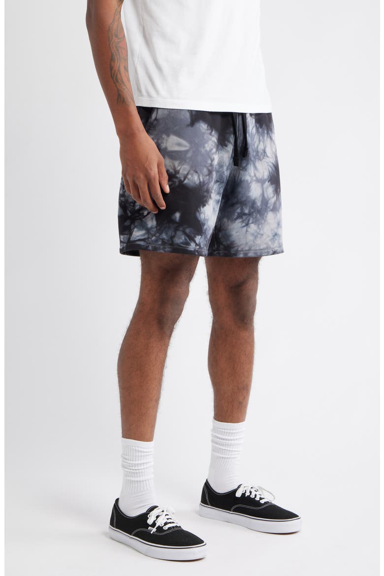 Villain Shorts, Alternate, color, SMOKE GRAY
