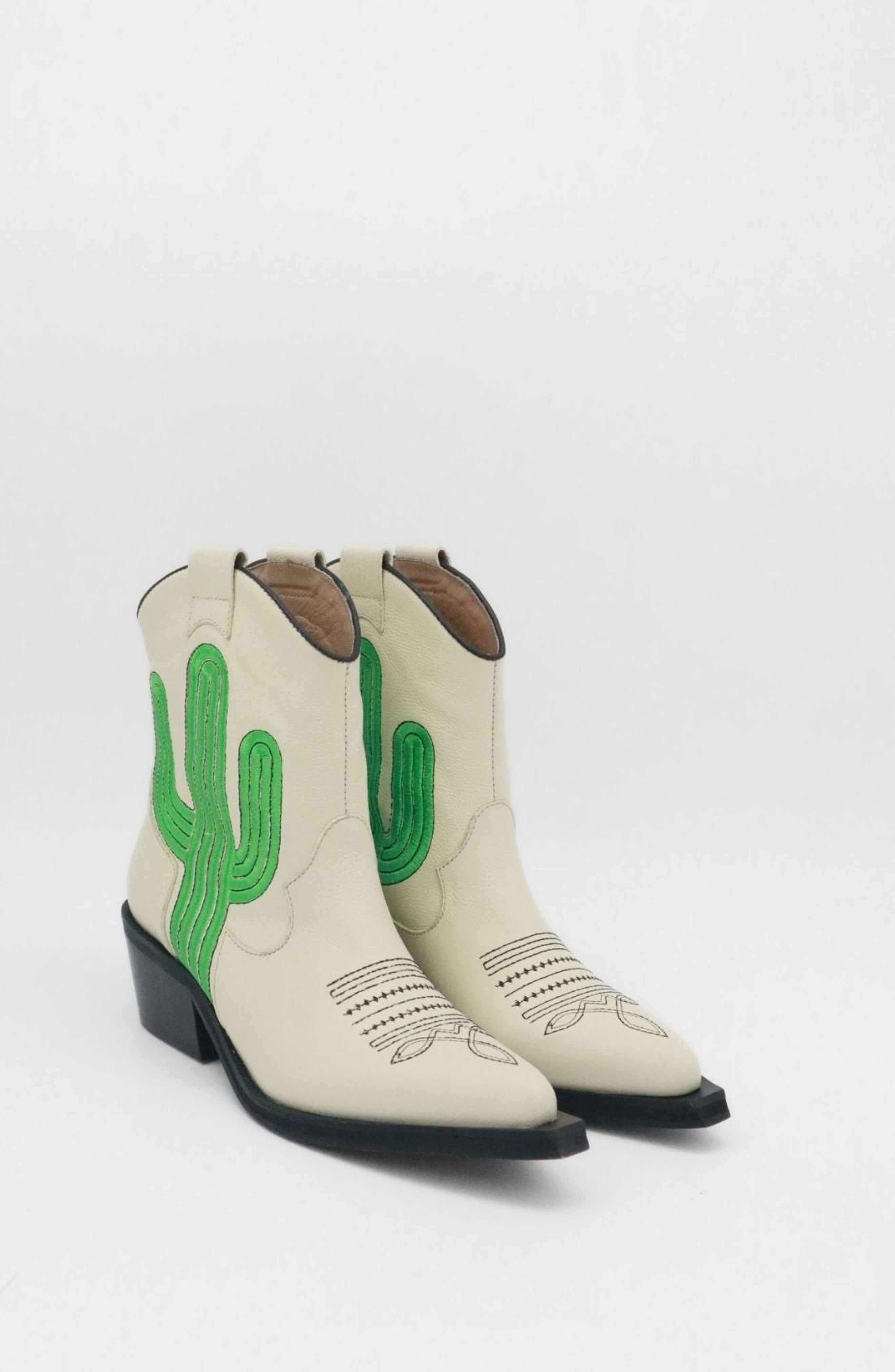 Oasi Western Cowboy Boots, Alternate, color, Off White