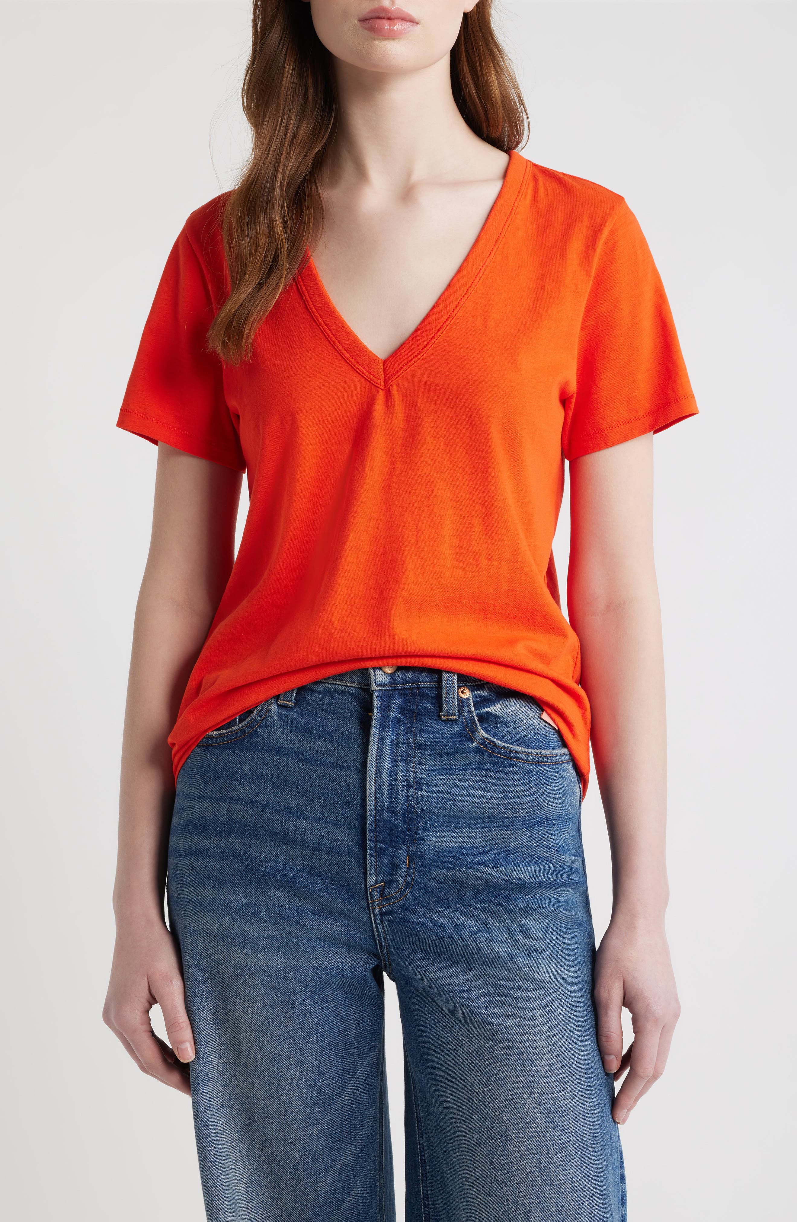 The Slub V-Neck T-Shirt - image 3