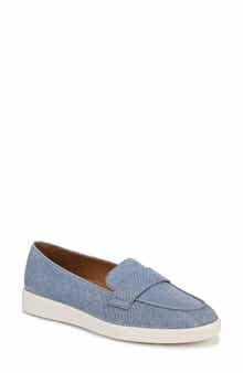 Naturalizer Karis Loafer