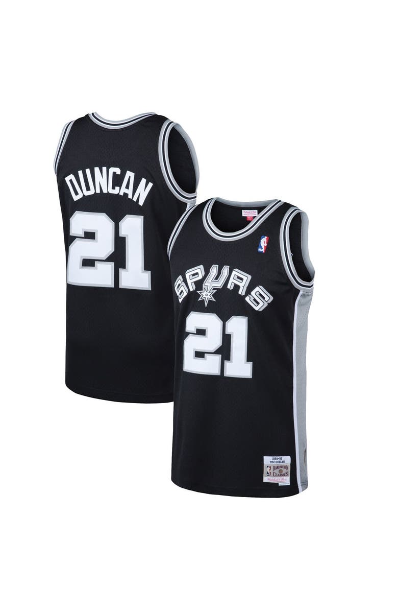 Mitchell & Ness Men's Mitchell & Ness Tim Duncan Black San Antonio Spurs 1998/99 Hardwood Classics Swingman Jersey, Main, color, Black