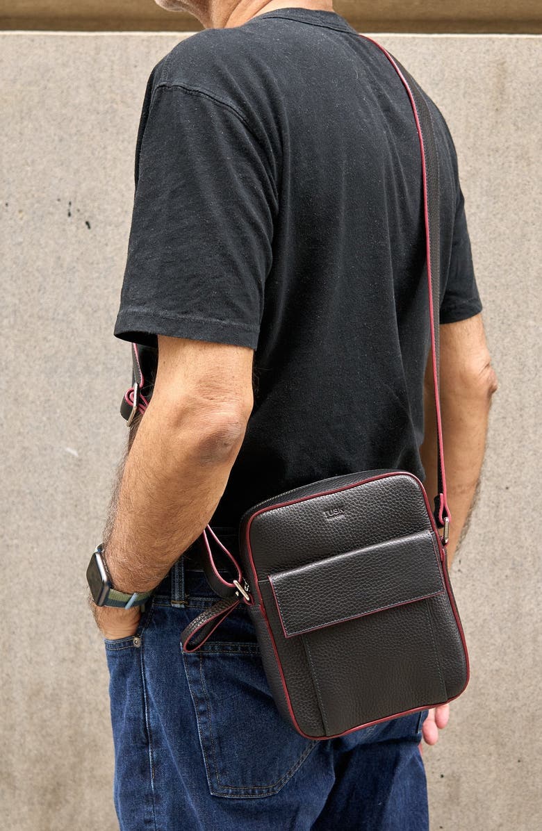 Tusk Anu Everyday Crossbody Bag, Alternate, color, Black