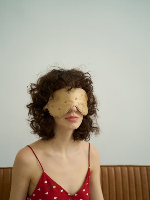 Lost Pattern Nyc Silk Sleep Eye Mask In Gold