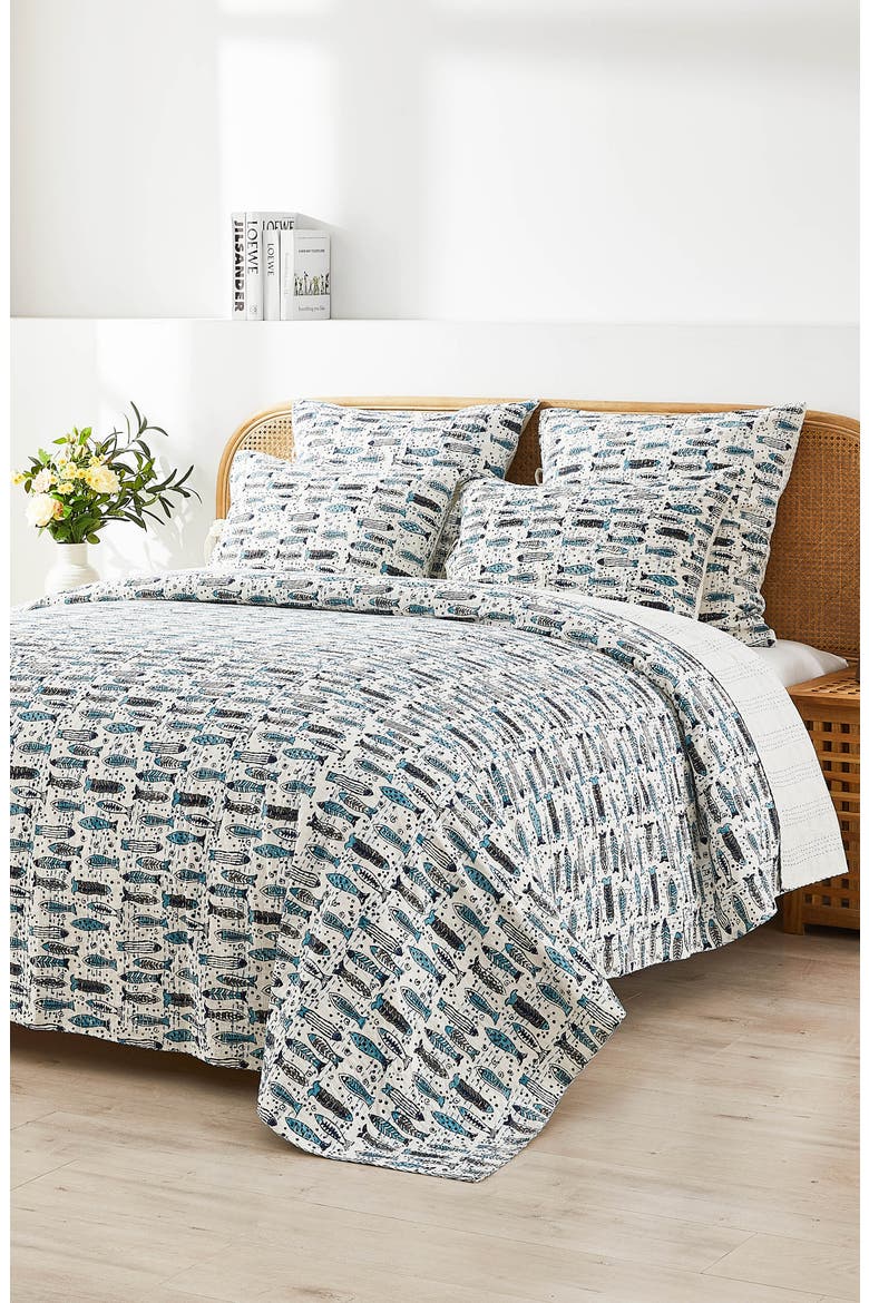 Fish Kantha Cotton Coverlet, Alternate, color, INDIGO