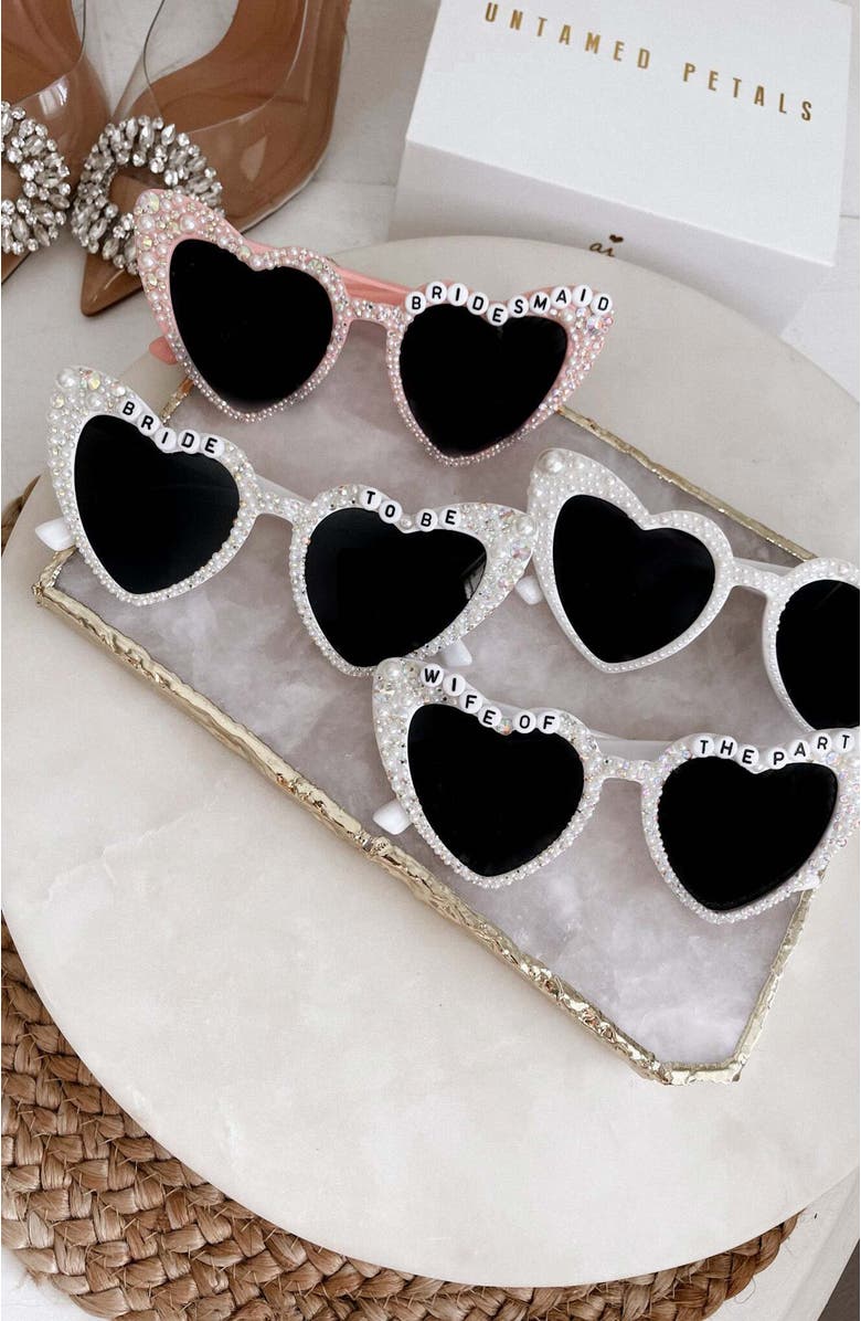 Untamed Petals Wife of the Party Sunnies, Alternate, color, Pearl White