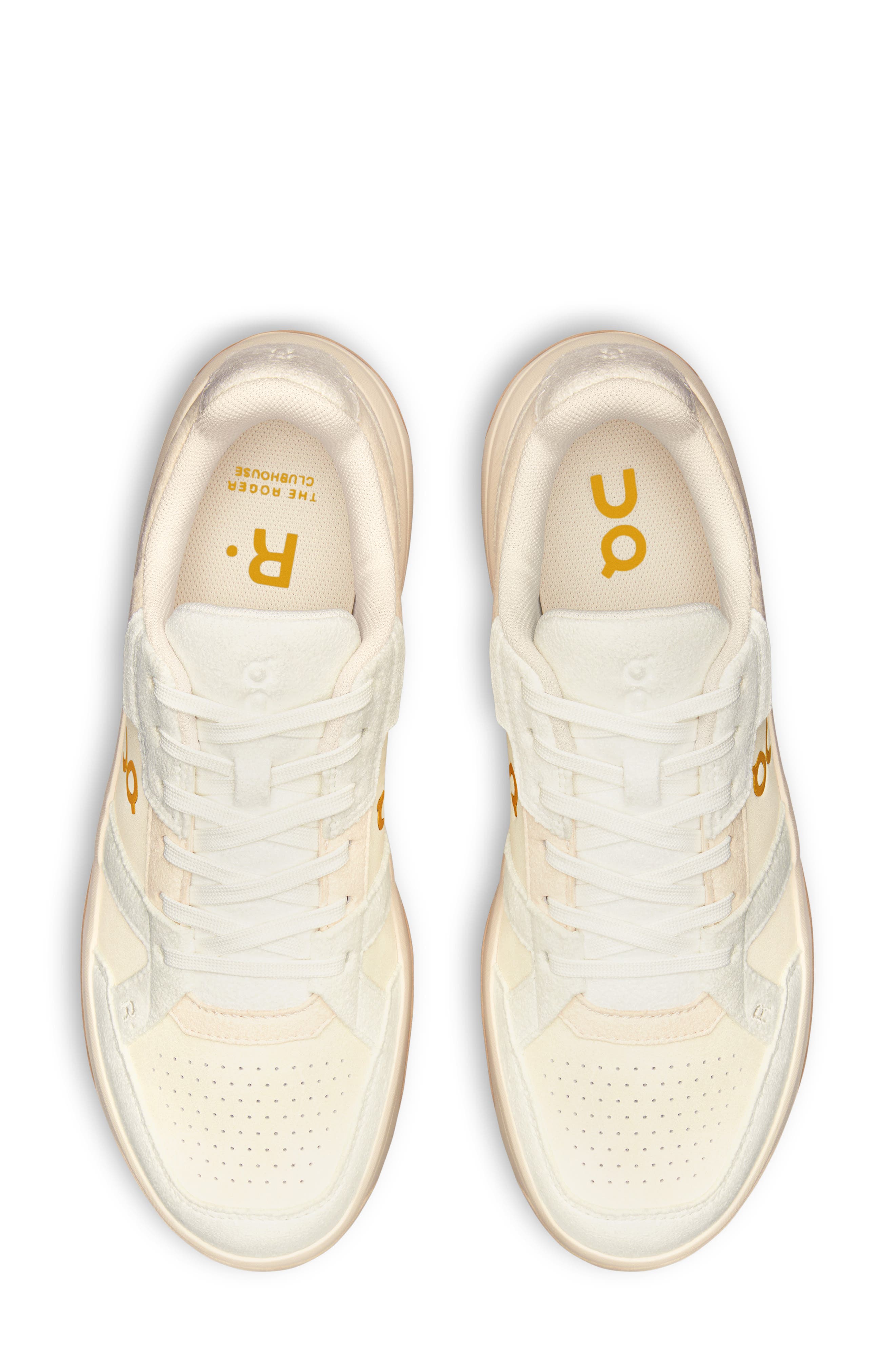 On THE ROGER Clubhouse Ace Tennis Sneaker, Alternate, color, Ivory/ Dew