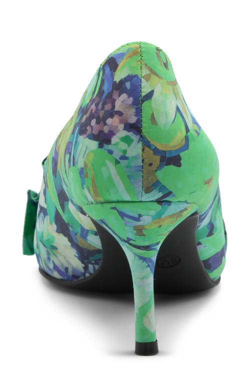 Charles David Arvine Ruffle Pump In Blue Multi