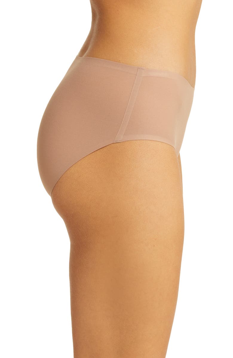 Chantelle Lingerie Soft Stretch Seamless Hipster Panties, Alternate, color, Coffee Latte
