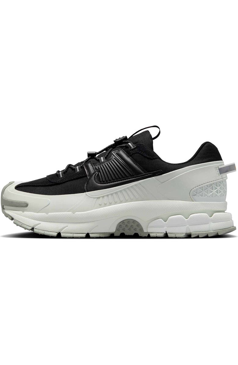 Nike Zoom Vomero Roam Winterized Sneaker, Alternate, color,