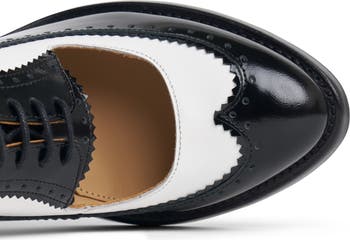 Mrs. Bianca Wingtip Pump