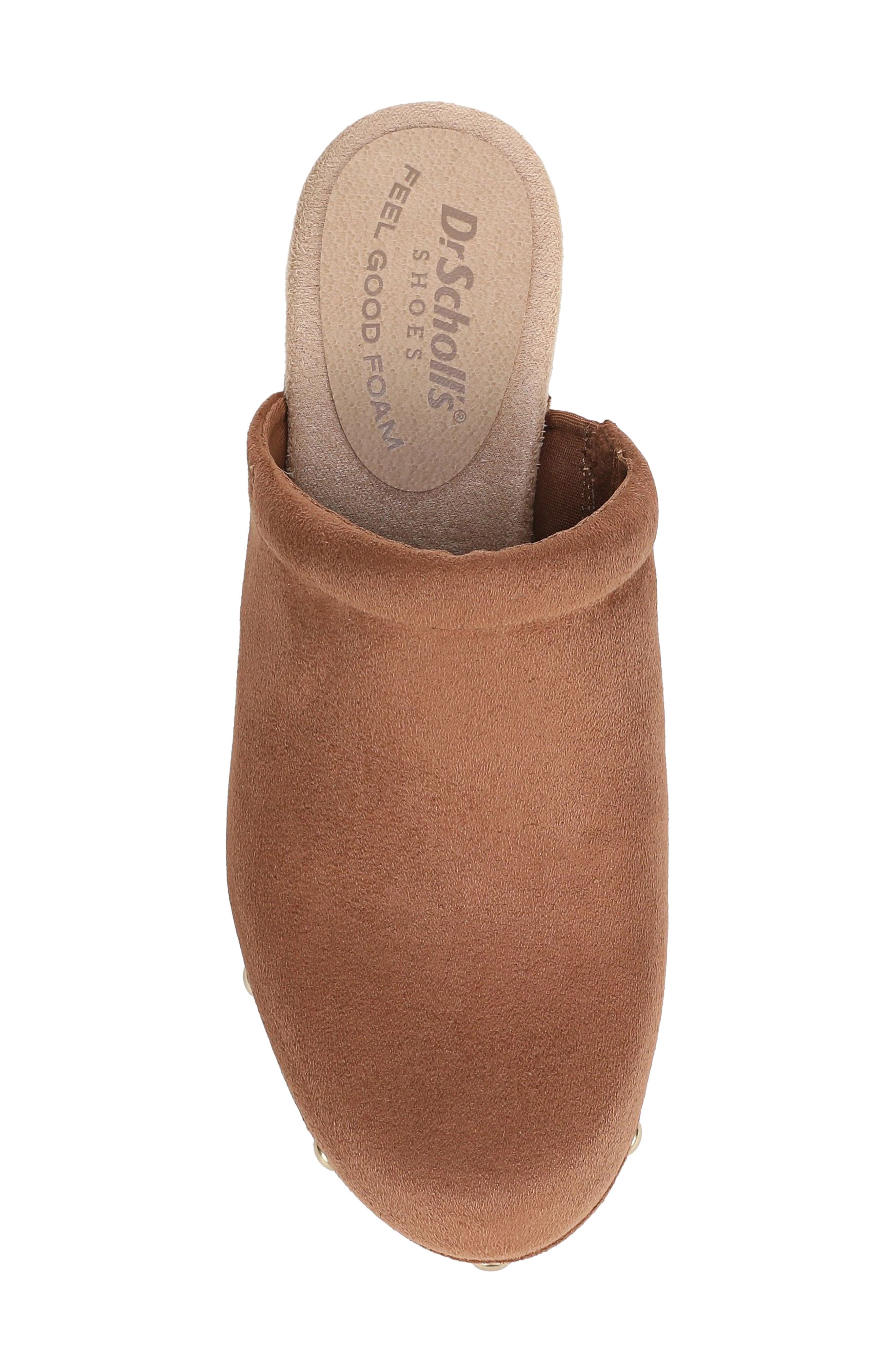 Classic Joy Clog, Alternate, color, HONEY BROWN MICROSUEDE