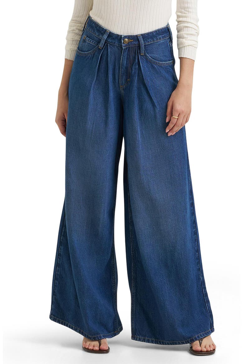 Pleated Slouchy Wide Leg Jeans, Main, color, FRESH BLANKET