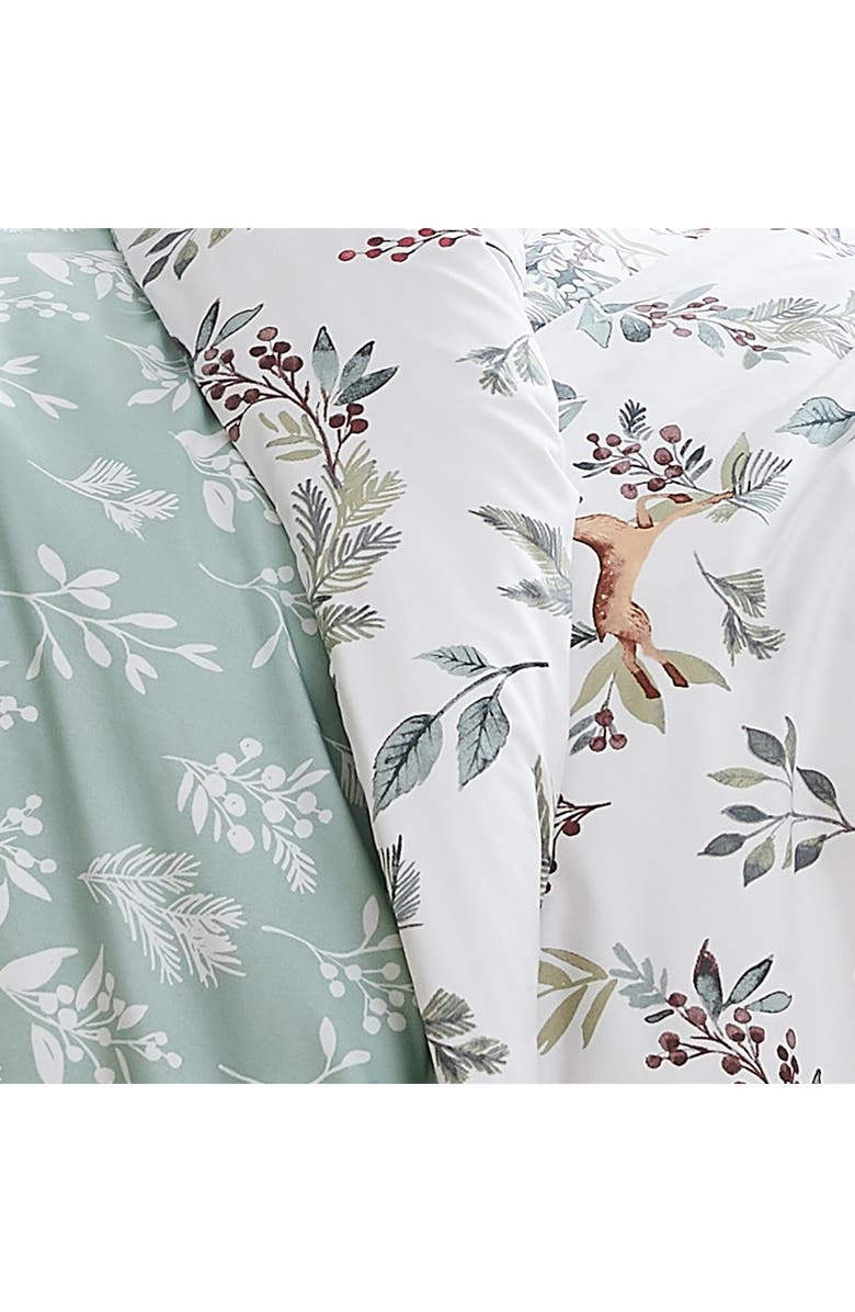 SOUTHSHORE FINE LINENS Happy Holiday's Oversize Holiday Duvet Set, Alternate, color, Happy Holidays