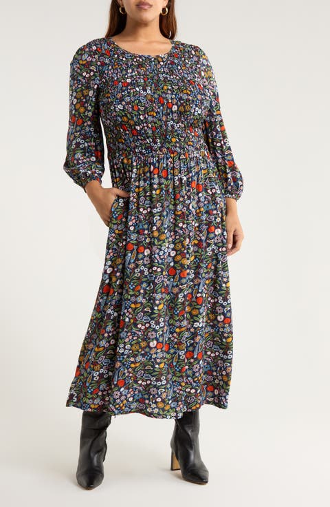 Meadowsweet Printed Smocked Midi Dress (Plus)