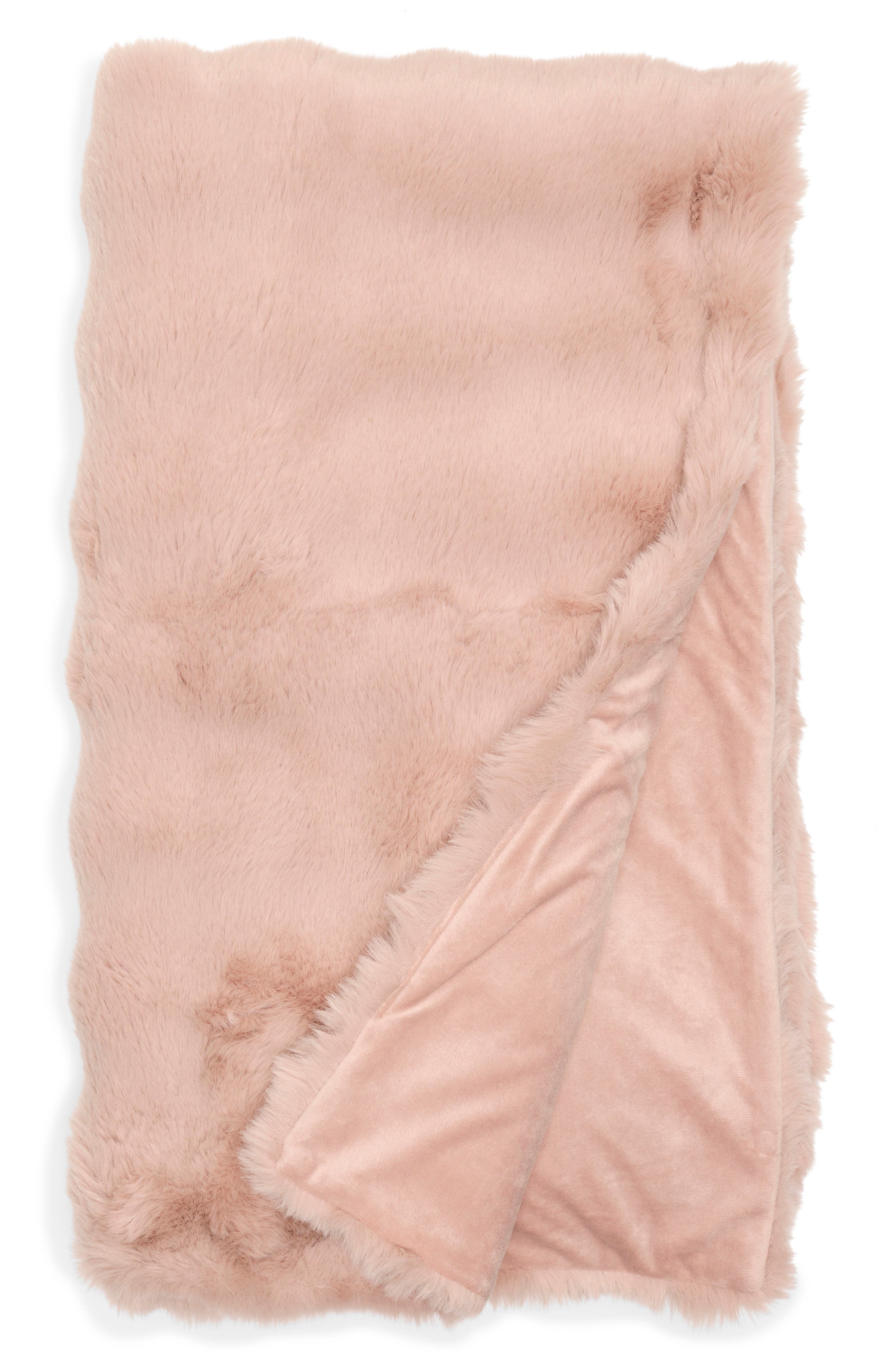 NORDSTROM RACK Bubble Faux Fux Throw Blanket