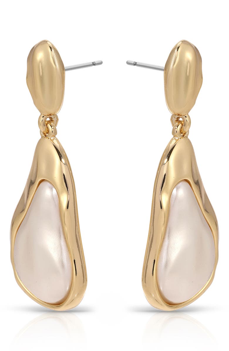 Ettika Hidden Stone Molten Drop Earrings, Alternate, color, Pearl