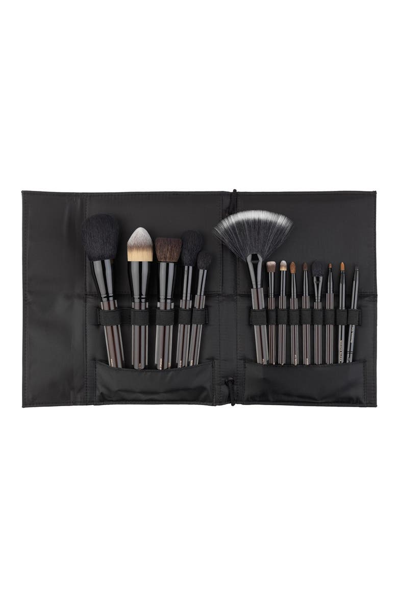 The Essential Brush Collection, Alternate, color, NO COLOR