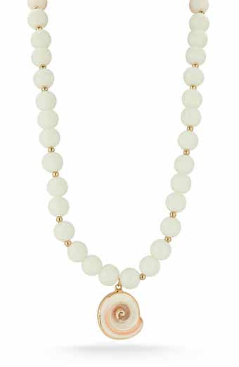 Shell Pendant Necklace
