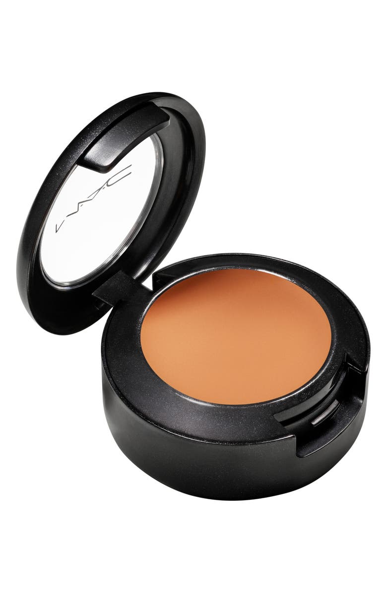 MAC Cosmetics Studio Finish SPF 35 Correcting Concealer, Alternate, color,