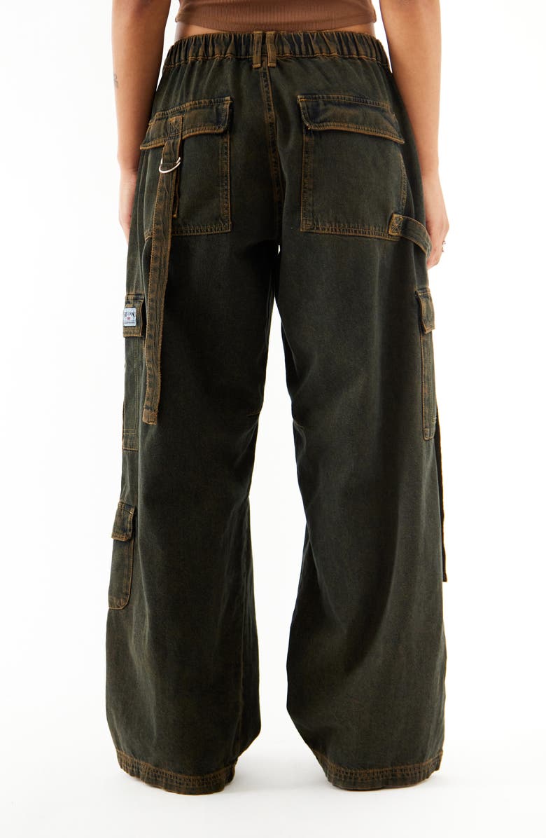 BDG Urban Outfitters Strappy Cargo Jeans, Alternate, color, Rinse Choc