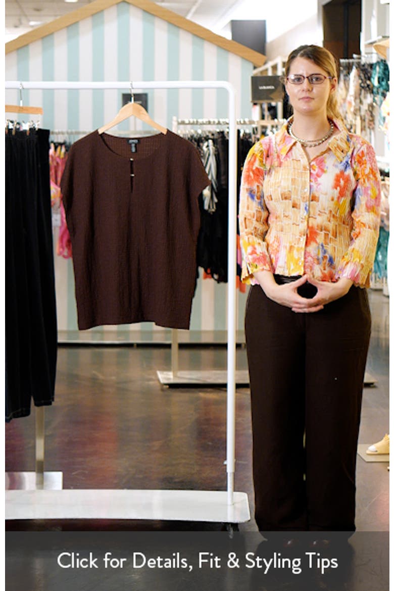 Extended Shoulder Knit Top video