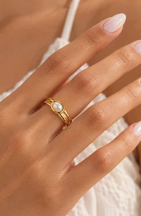 Faux Pearl Signet Ring