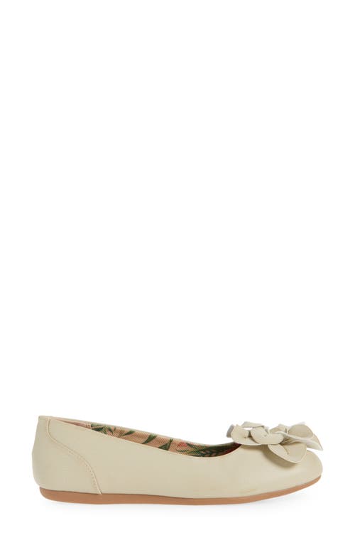 B O C By Børn Peony Flat In White