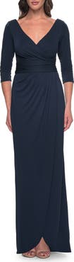 La Femme Simple Chic Jersey Dress with Ruched Waist and V Neckline