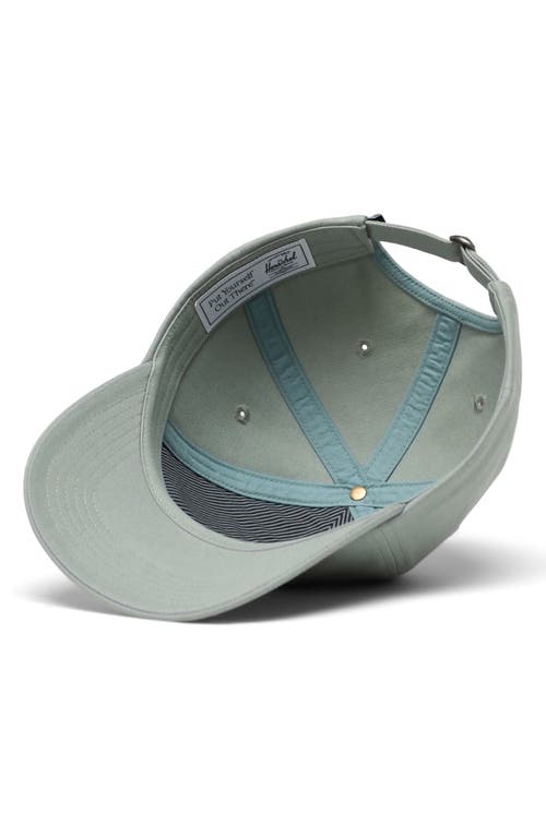 Herschel Supply Co . Sylas Classic Baseball Cap In Iceberg Green