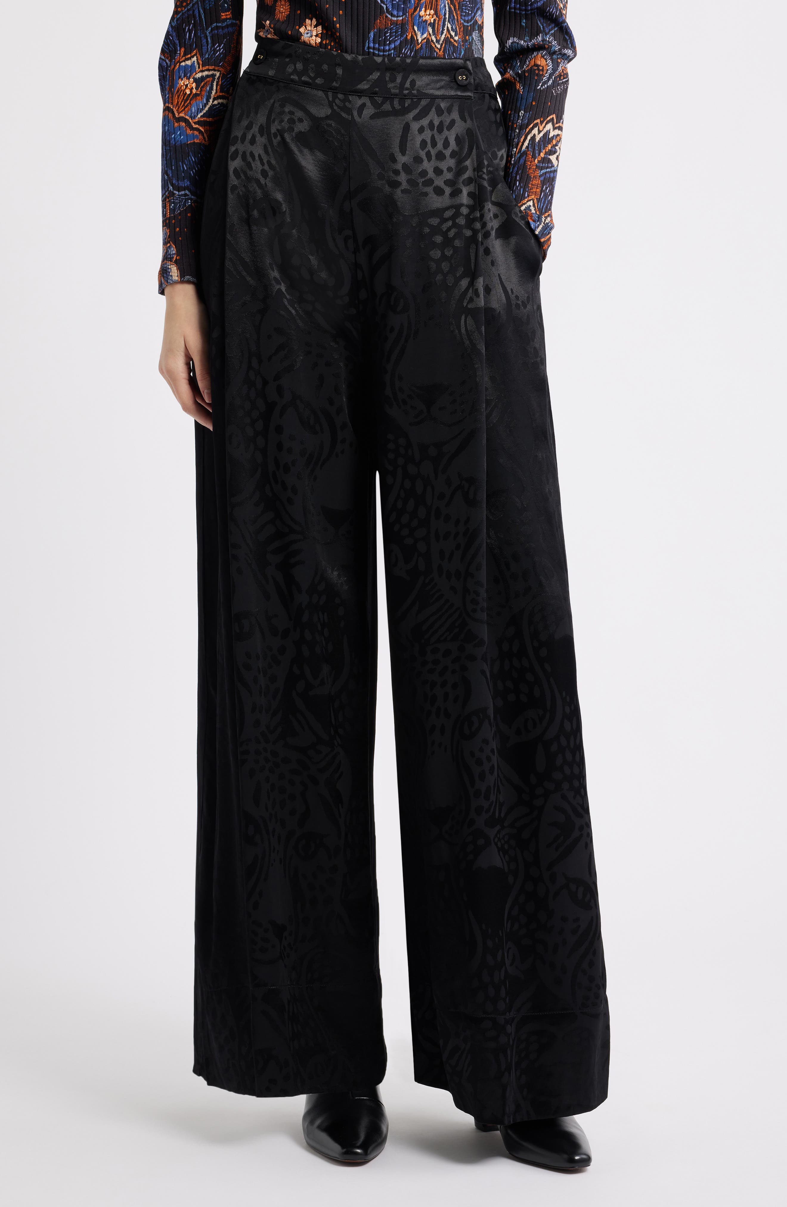FARM Rio Leopard Jacquard Pants