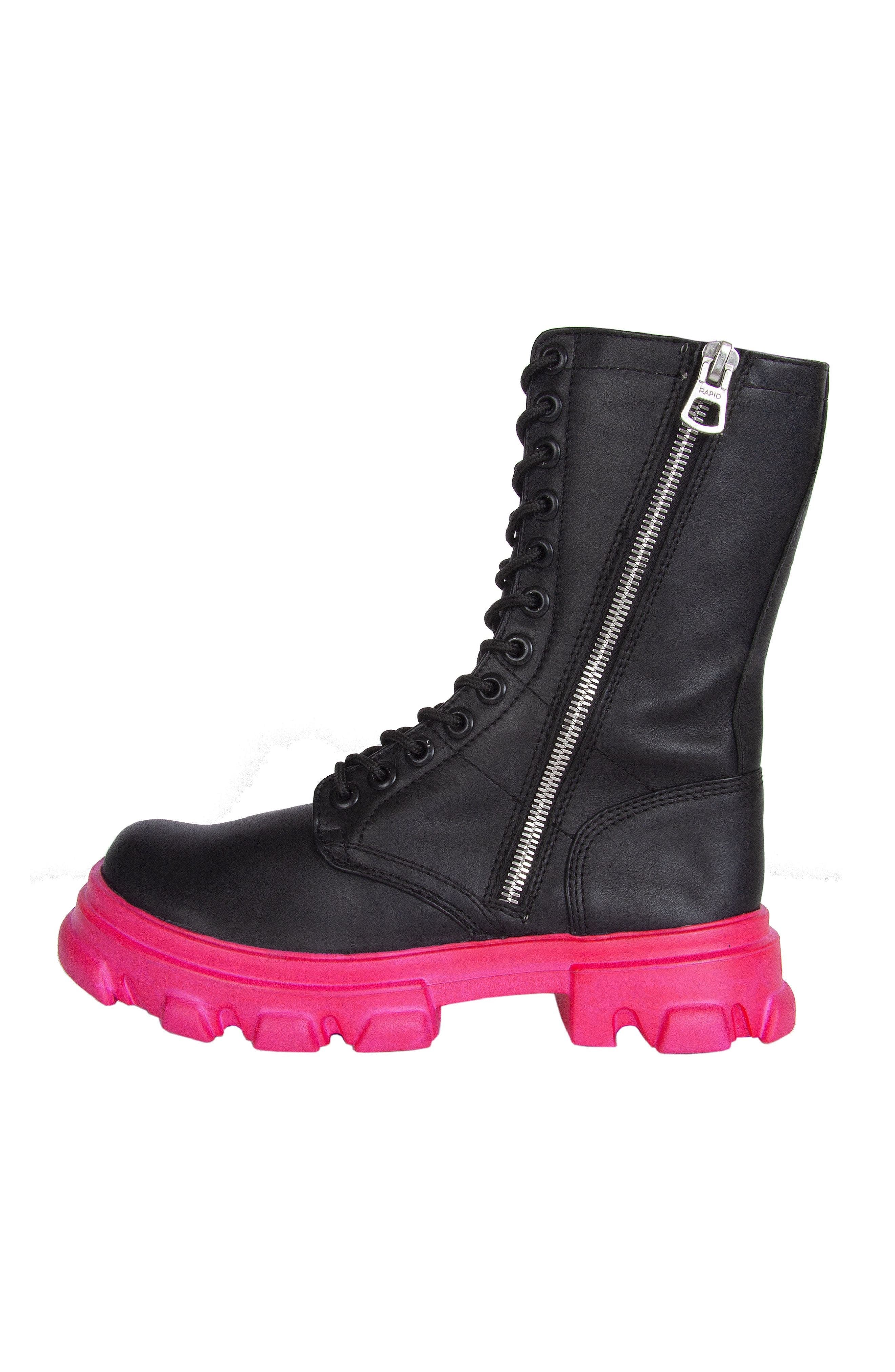 High Altitude Black Leather Boots - image 4