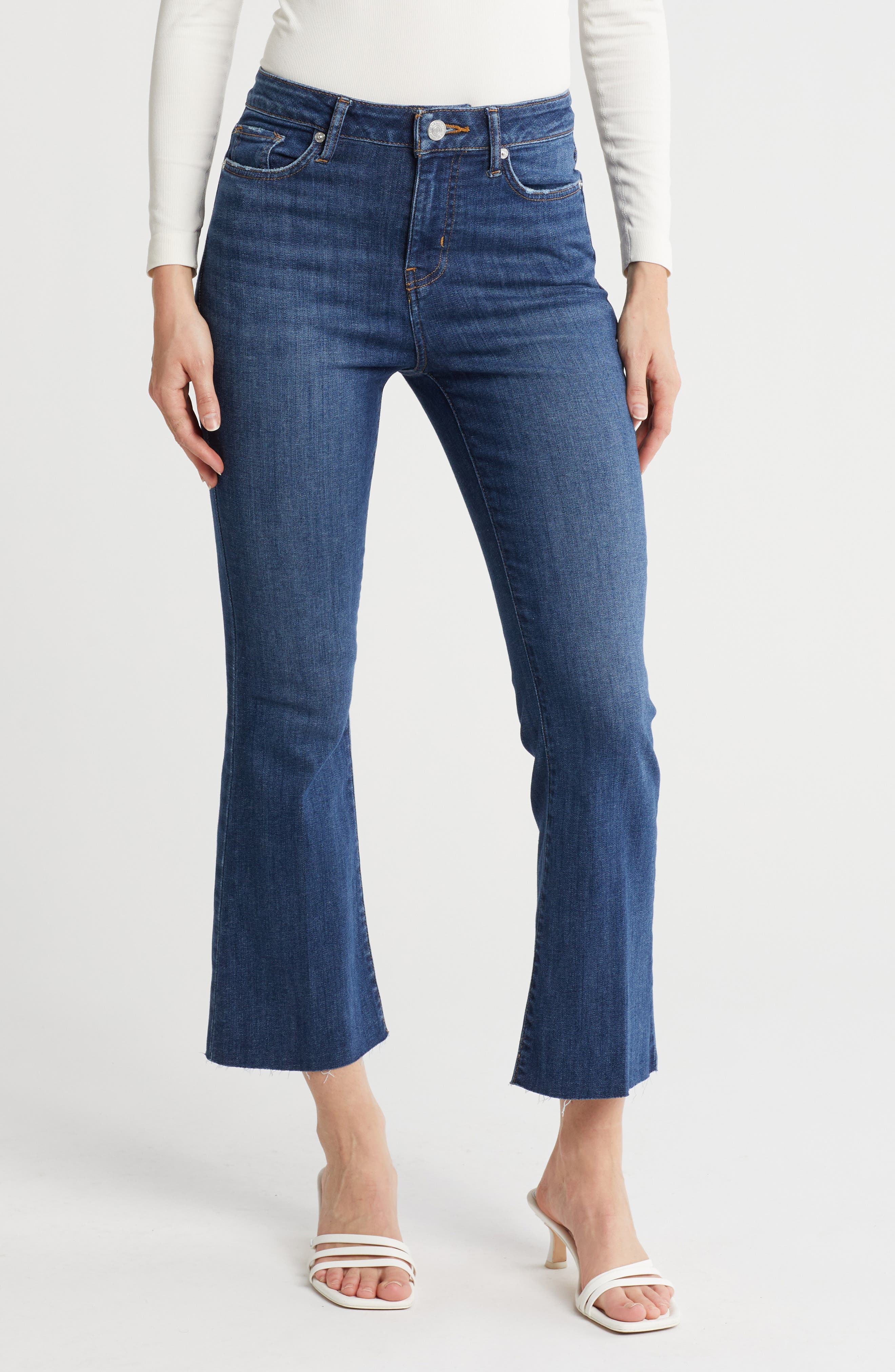 FRAME Raw Crop Mini Bootcut Jeans