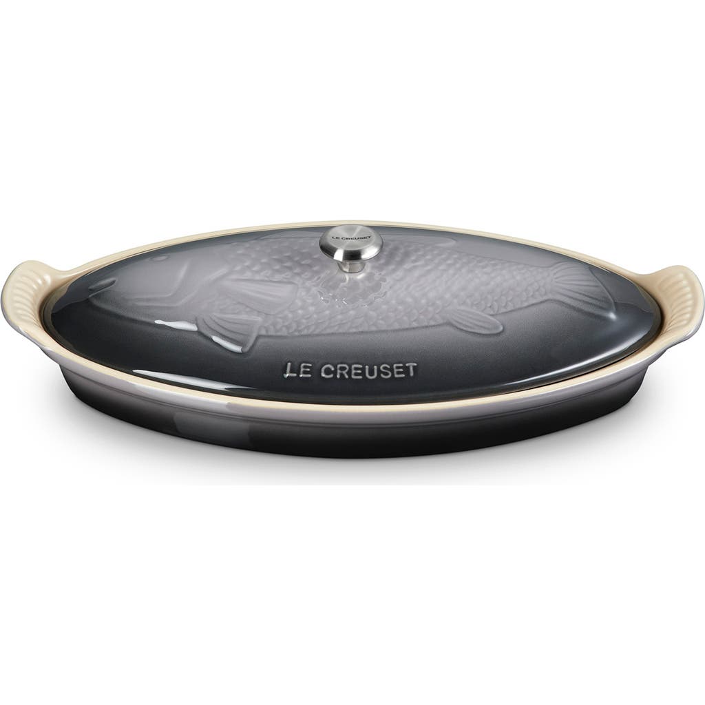 Le Creuset Heritage Covered Stoneware Fish Baker In Gray