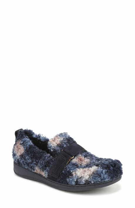 Vionic Imogen Faux Shearling Clog