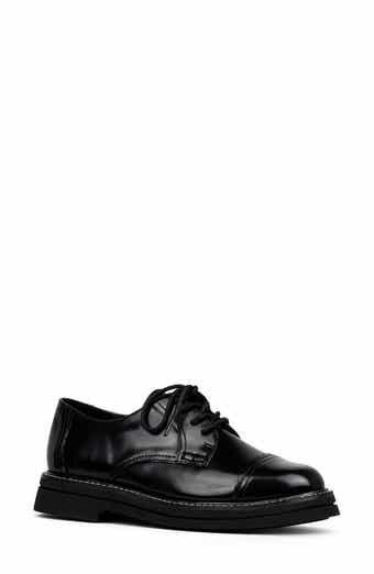 Donald Pliner Leonardo Cap Toe Derby