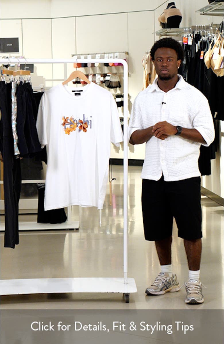 Romeo Biggie Oversize Graphic T-Shirt, sales video thumbnail