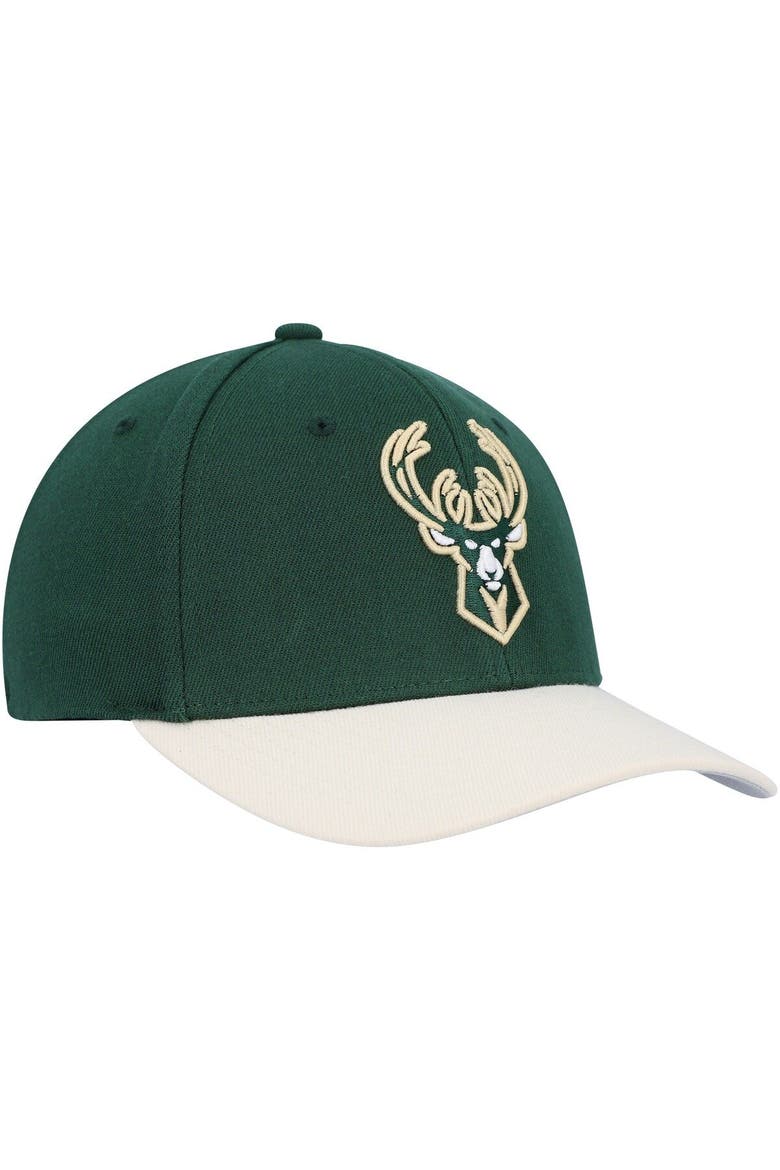 Men's Mitchell & Ness Hunter Green/Tan Milwaukee Bucks MVP Team Two-Tone 2.0 Stretch-Snapback Hat, Alternate, color, Hunter Green