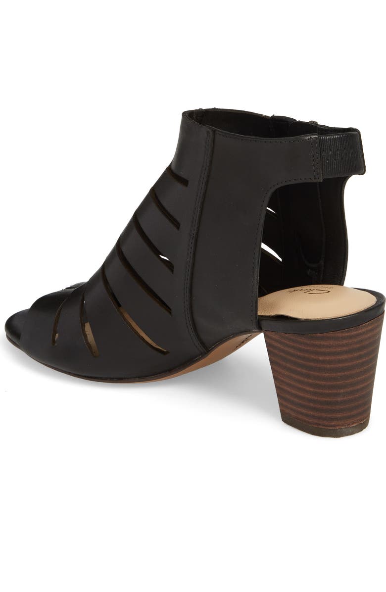 Clarks<sup>®</sup> Deloria Ivy Sandal, Alternate, color,