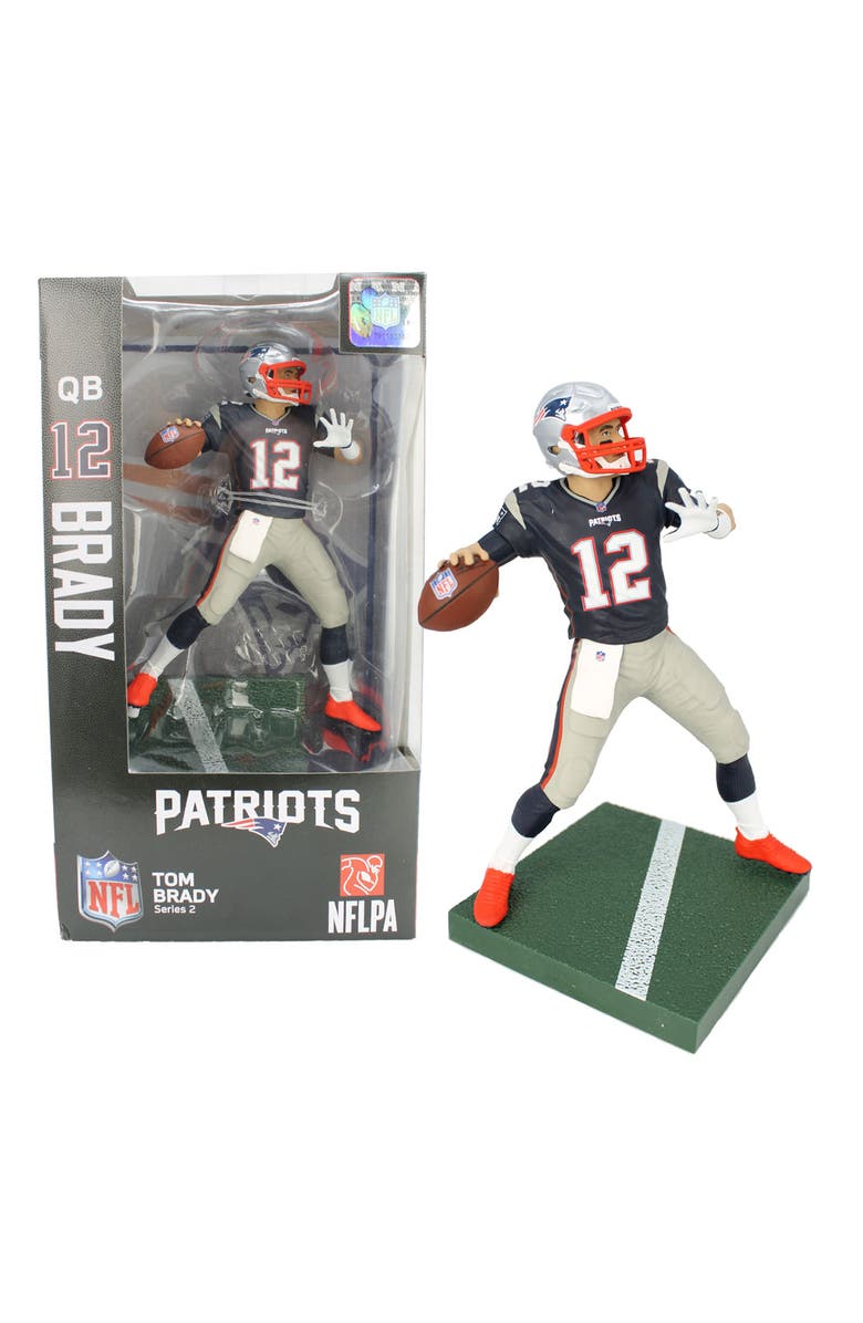 IMPORTS DRAGON Tom Brady (New England Patriots)CLARKtoys Exclusive Imports Dragon NFL 6" Figure, Main, color, Multi-Color