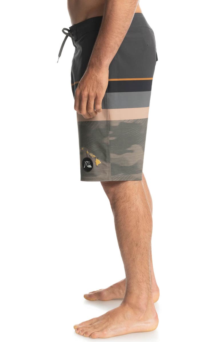 Quiksilver Surfsilk Faded Stripe 2 Board Shorts, Alternate, color,