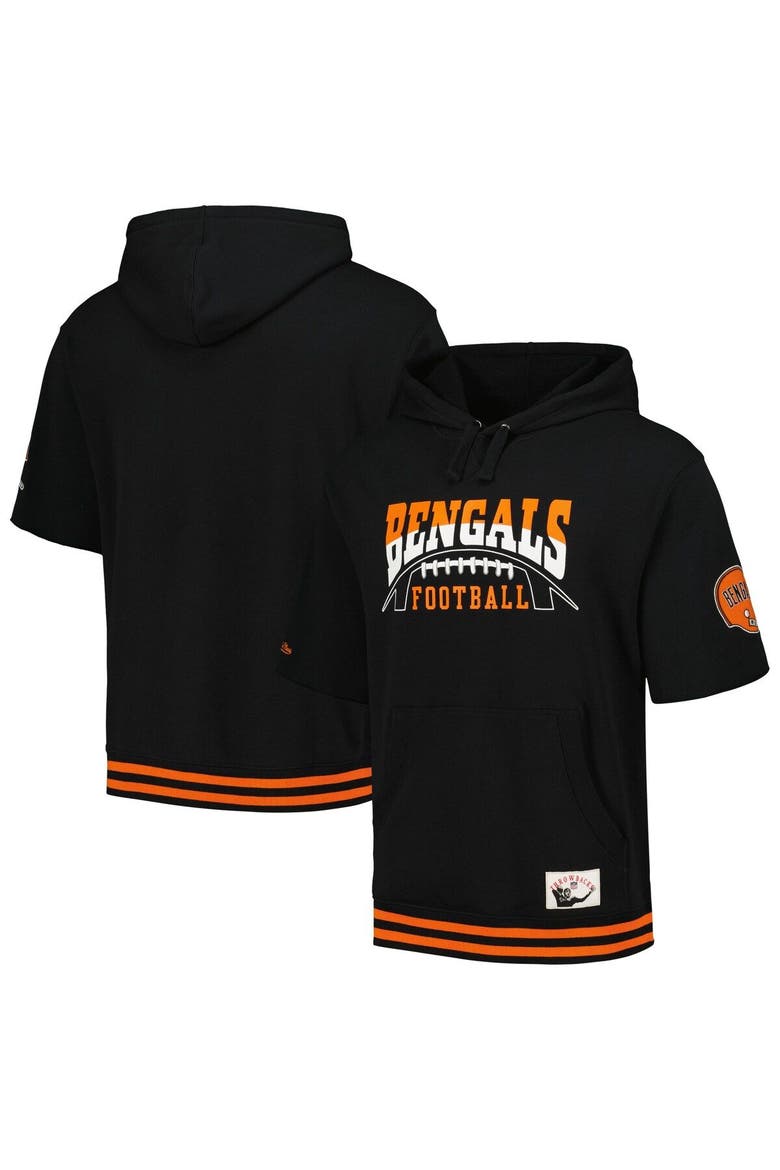 Men's Mitchell & Ness Black Cincinnati Bengals Pre-Game Short Sleeve Pullover Hoodie, Main, color, Black