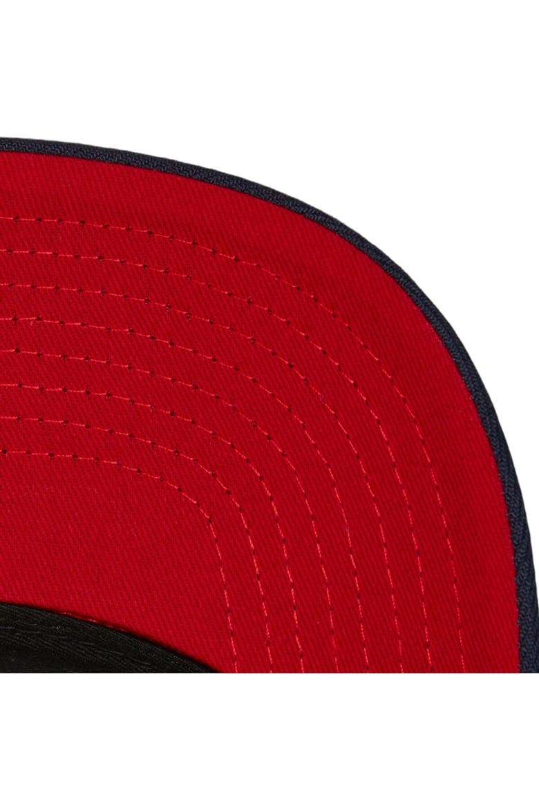 Men's Mitchell & Ness White Chicago White Sox Cooperstown Collection Pro Crown Snapback Hat, Alternate, color, White