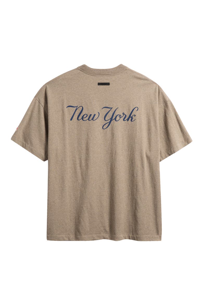 x MLB Yankees 90s Fit Graphic T-Shirt (Men) | Nordstrom