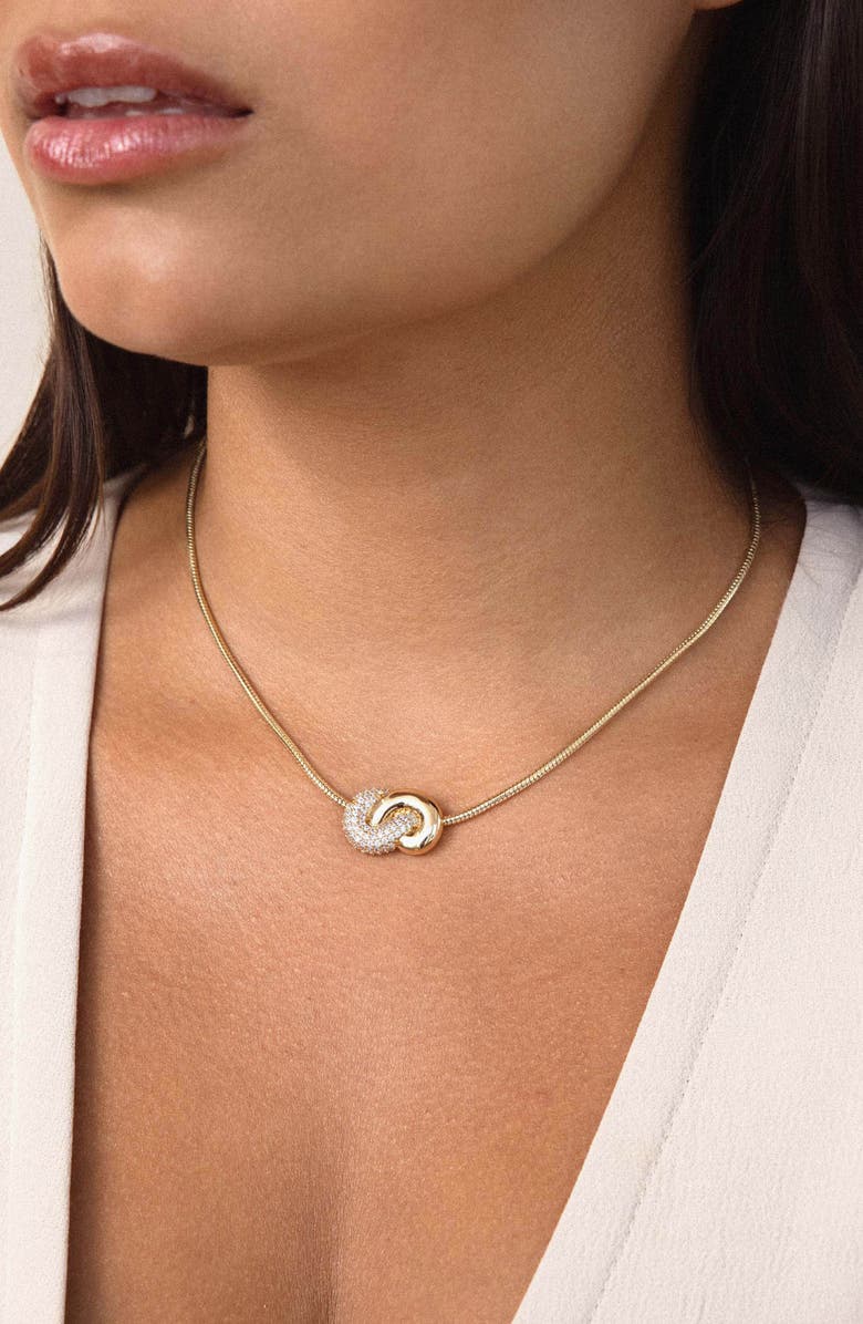 Ettika Love Me Knot Pendant Necklace, Alternate, color, Gold