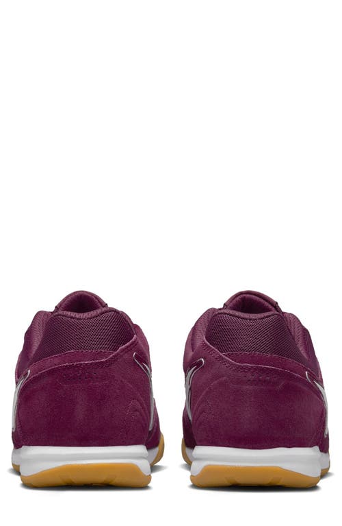 Nike Gato Soccer Sneaker